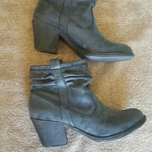 2 1/2" Heel Booties