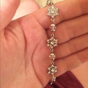 Brighton holiday snowflake bracelet