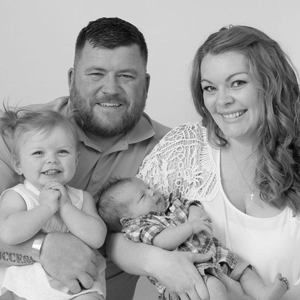 Meet your Posher, Sarah emily