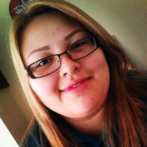 Meet your Posher, Joenelle