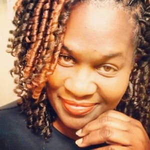 Meet your Posher, Pamala