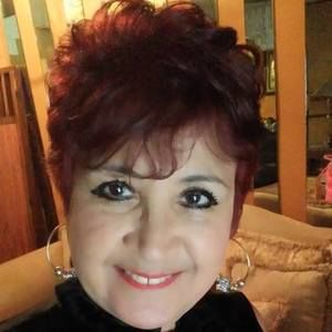 Meet your Posher, Rafaela