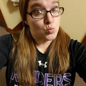 Meet your Posher, Angela