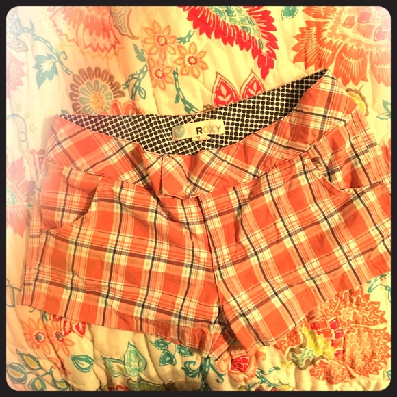 Plaid Roxy shorts