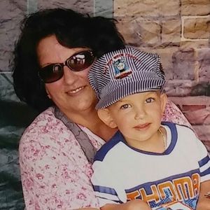 Meet your Posher, Pam