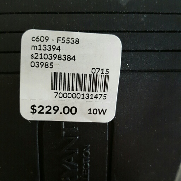 Black boots - Picture 2 of 3