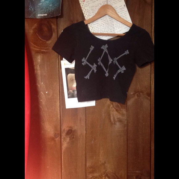 black crop top from urban outfitters/jawbreaking