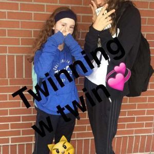 Meet your Posher, Mackenzi