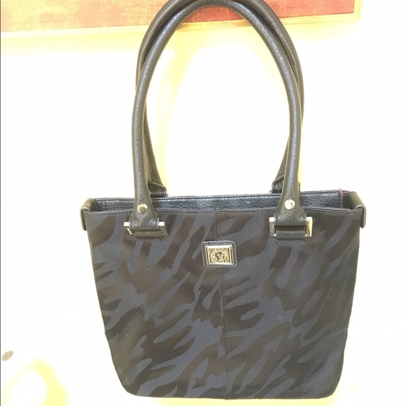 Anne Klein should bag - Picture 1 of 1