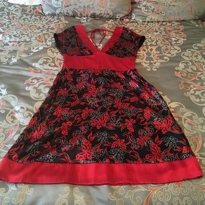 Gorgeous kimono-style Bebe silk dress