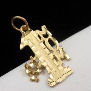 Bundle:14k solid gold pendant & BR scarf