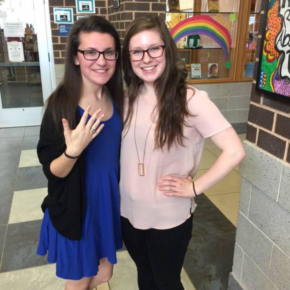 Meet your Posher, Leah - Picture 1 of 1