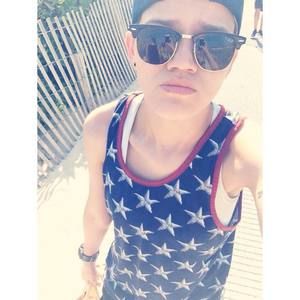 Meet your Posher, Ana