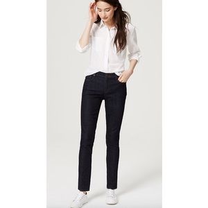 LOFT Black "curvy skinny" jeans petite
