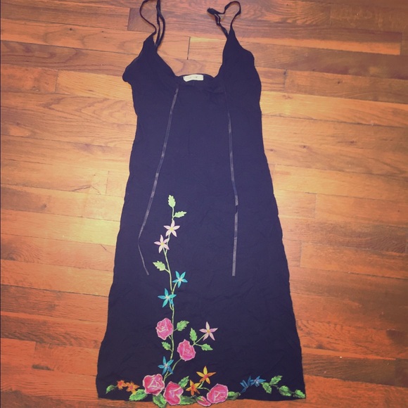 Topshop Dresses & Skirts - Top Shop Floral Dress Topshop Dresses & Skirts - Top Shop Floral Dress