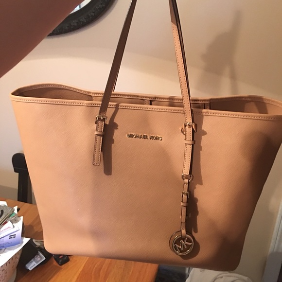 Michael Kors Jetset Tote