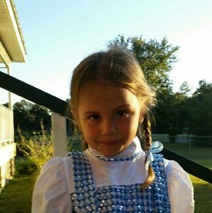 Meet your Posher, Sharon