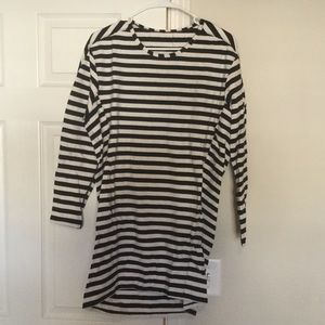 Lululemon Athletica size 8 fitted striped sweater