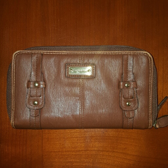 Franco Sarto wallet