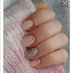 Meet your Posher, Ursula