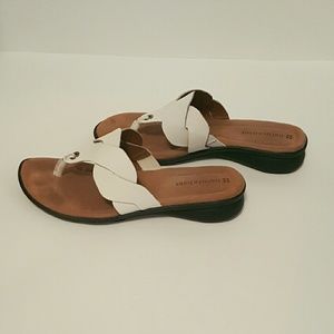 Naturalizer Wedge Thong w/ Original Box