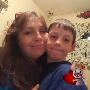 Meet your Posher, Becky