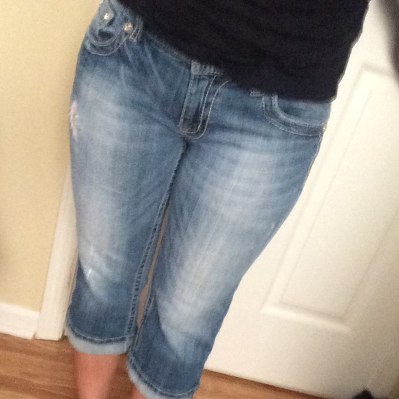Miss Me Crop jeans