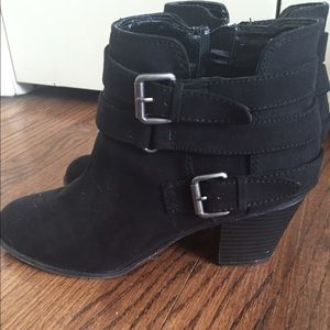 Express black buckle booties