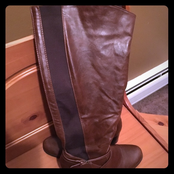 Size 11 leather boots final mark down