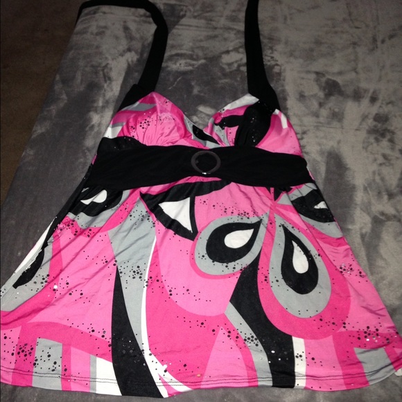 Pretty pink, black and white halter top - Picture 1 of 2