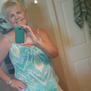 Meet your Posher, Gina