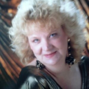 Meet your Posher, Annie