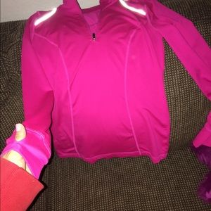 Xersion long sleeve sports top