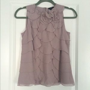 Sleeveless blouse