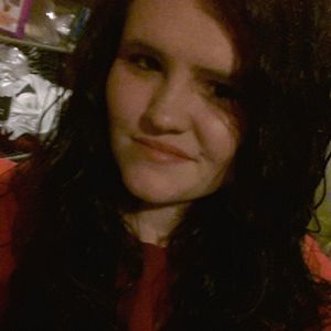 Meet your Posher, Roxanne