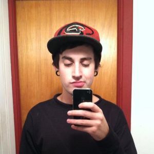 Meet your Posher, Jonathan