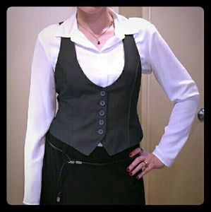 New York & Company Gray Vest