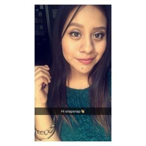 Meet your Posher, Karina