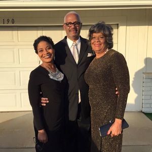 Meet your Posher, Denise