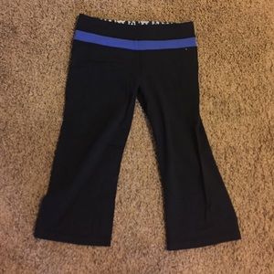 LULULEMON Black Capris - Reversible
