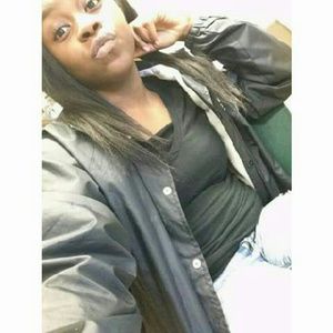 Meet your Posher, Jacinda