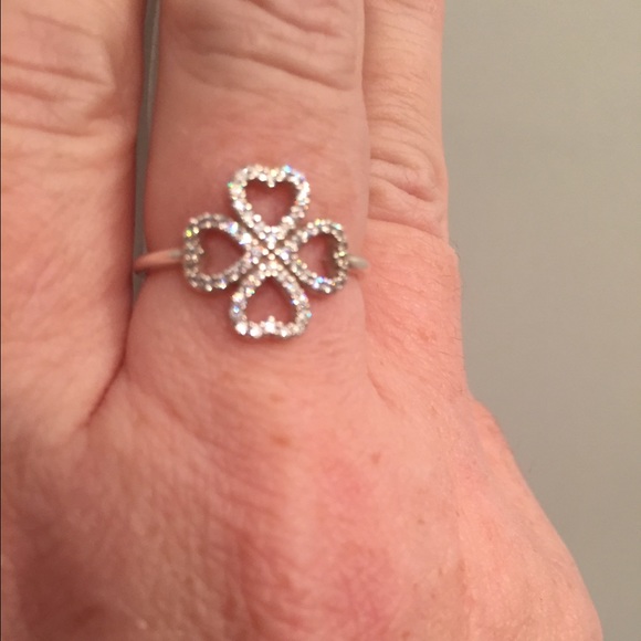 🎀 FINAL PRICE 🎀 Pandora Petals of Love Ring Sz 7 - Picture 2 of 2