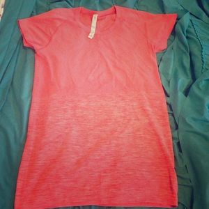 Lululemon Swiftly Tech Short Sleeve Crew