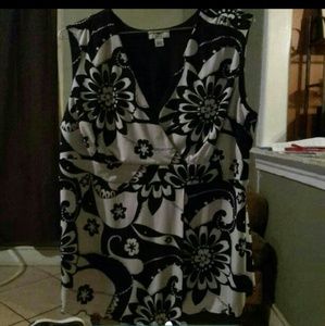 Plus size top from cato