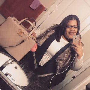 Meet your Posher, Queenie