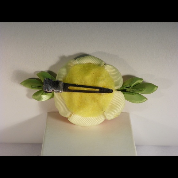 Kanzashi Hair Bobby Pin - Picture 2 of 2