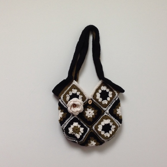 Handmade Crochet Shoulder Bag - Picture 1 of 4