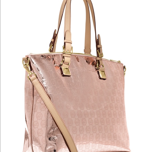 ISO - Picture 2 of 3