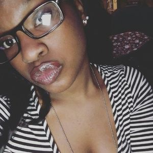 Meet your Posher, Ranisha