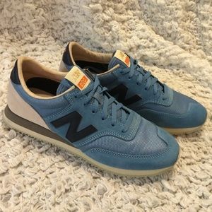 Baby Blue New Balances US 9